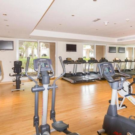 Maison Privee - Charming Apt With Sea View On The Palm Jumeirah Dubai Bagian luar foto