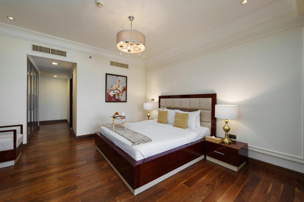 Maison Privee - Charming Apt With Sea View On The Palm Jumeirah Dubai Bagian luar foto