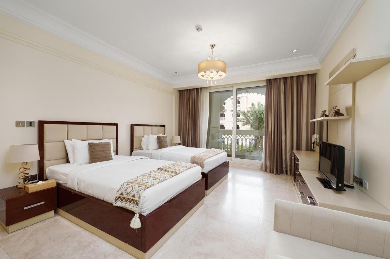 Maison Privee - Charming Apt With Sea View On The Palm Jumeirah Dubai Bagian luar foto
